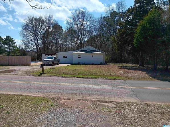 255 Shocco Springs Rd, Talladega, AL 35160