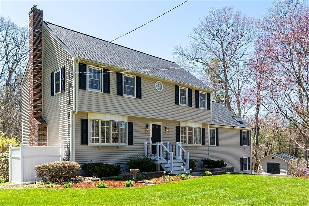 135 Norris Rd, Tyngsboro, MA 01879 Zillow