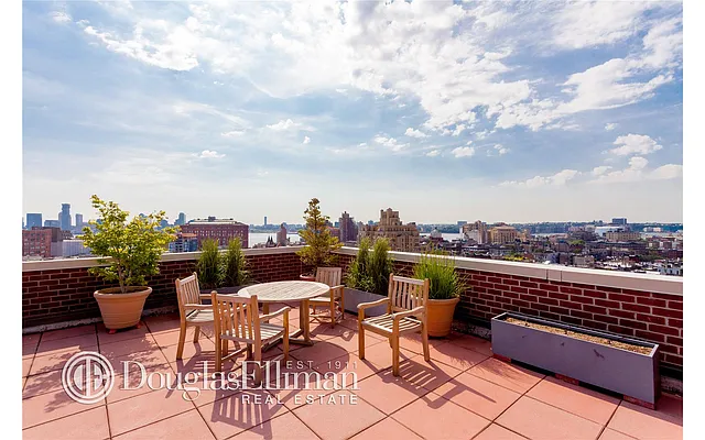 Sold by Douglas Elliman | media 18