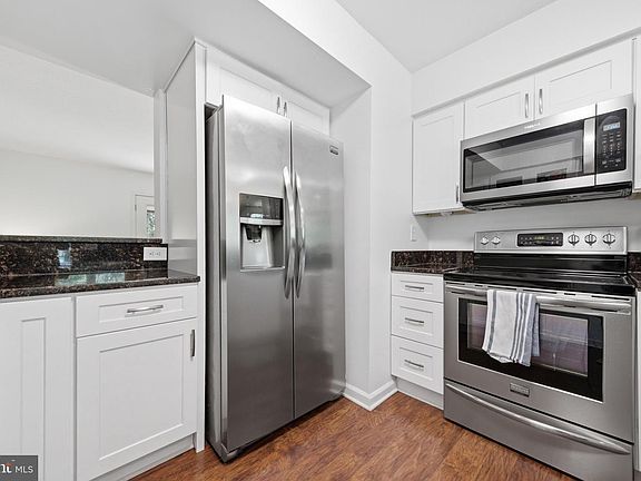 5th image of 1554 Dockside Dr