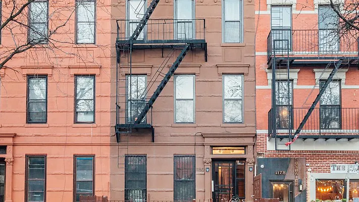 Rented by Nooklyn NYC LLC | media 12