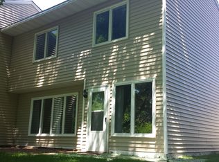 5908 Cahill Ave, Inver Grove Heights, MN 55076