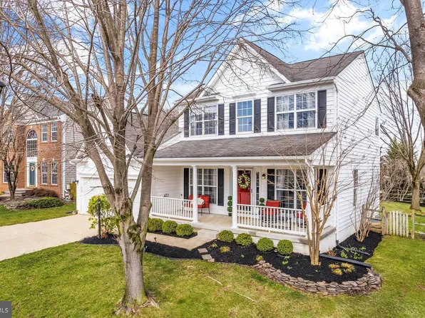718 Invermere Dr NE, Leesburg, VA 20176