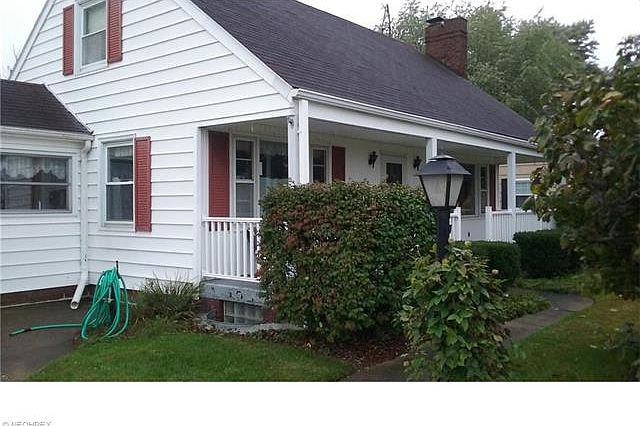 2nd image of 7640 Easton St