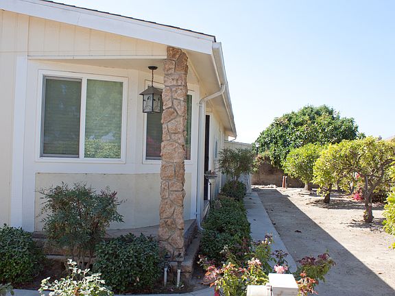 5th image of 59 Poinsettia Gardens Dr #59