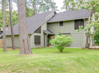44 N Timber Top Dr, Spring, TX 77380