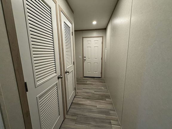 4th image of 2525 County Line Rd #358