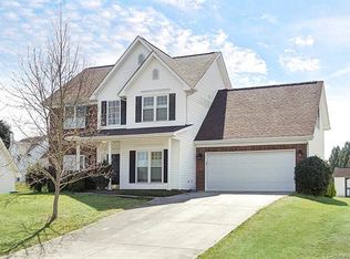 2628 Hartley Hills Dr, Charlotte, NC 28213