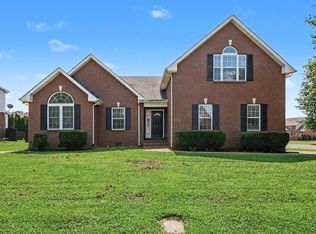 2904 Schoolside St, Murfreesboro, TN 37128