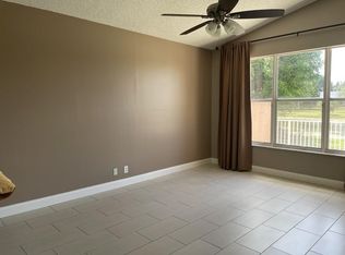 9514 Lago Dr, Boynton Beach, FL 33472