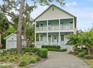 515 Arnold Rd, Saint Simons Island, GA 31522