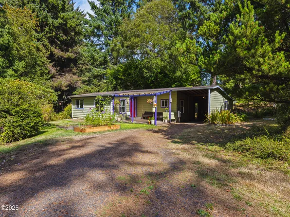 199 SE 130th Dr, South Beach, OR 97366