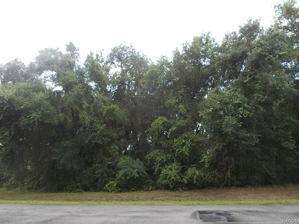 1st image of 3392 N Chandler Dr
