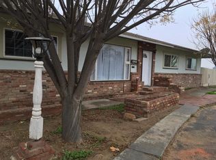 1265 N 10th Ave, Hanford, CA 93230