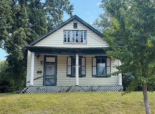708 E Washington St, Belleville, IL