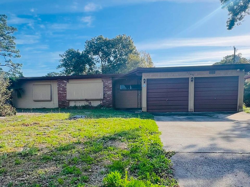 1st image of 3245 Royal Palm Ct