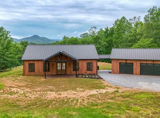 402 Lovelace Rd, Clarkesville, GA 30523