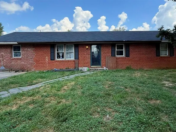 124 S Village Green St, Campbellsville, KY 42718