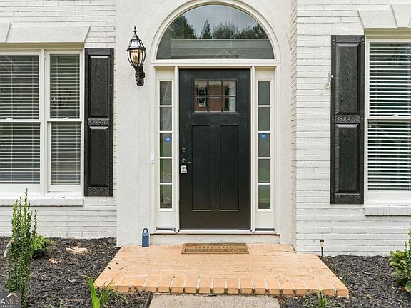 3rd image of 4619 Carina Dr NW
