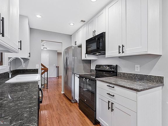 4th image of 2347 Millennium Ln #1