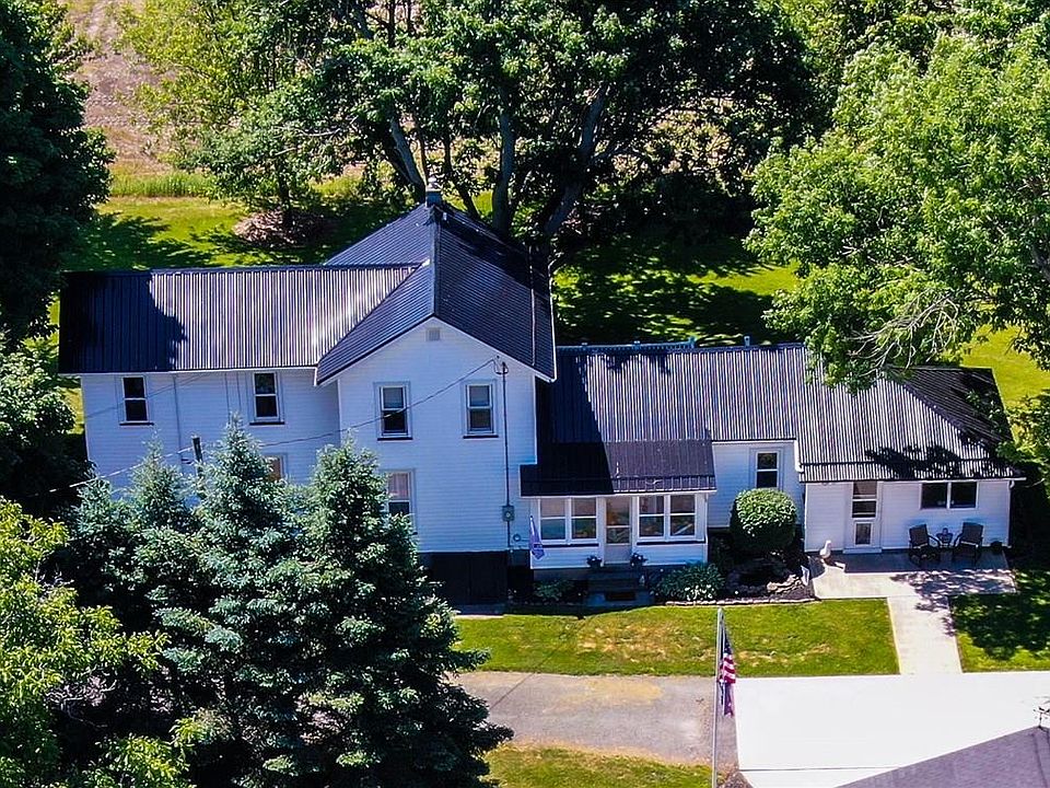 1st image of 733 Lake Road West Frk