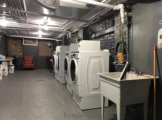 Rented by Lindemar LLC | media 21