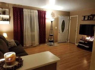 424 Candy Ln, Macomb, IL 61455