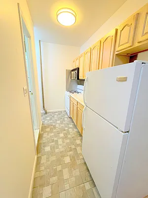 Rented by Corcoran | media 7