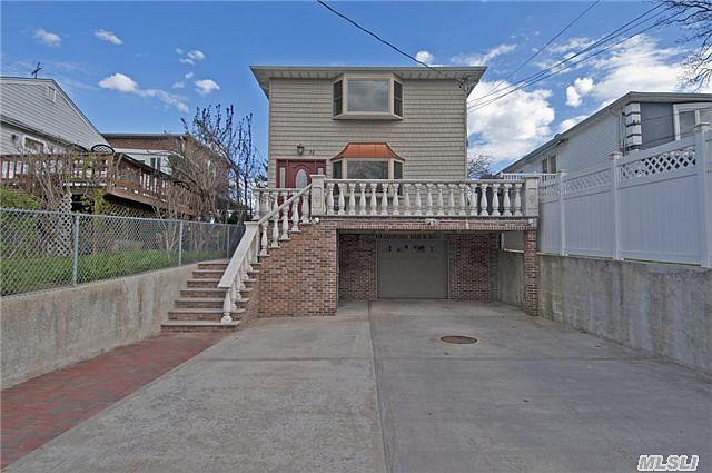 1st image of 35 Arthur Ave