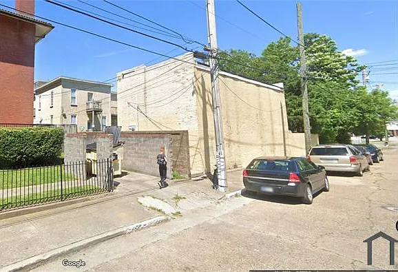 2 bed, 1000 sqft, $999 — Photo 3