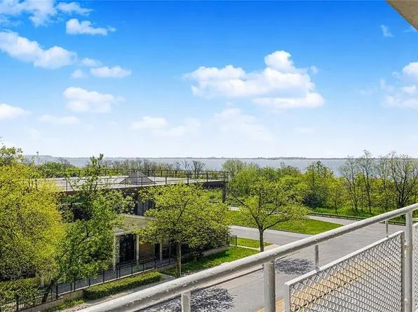 3235 Emmons Ave APT 519, Brooklyn, NY 11235