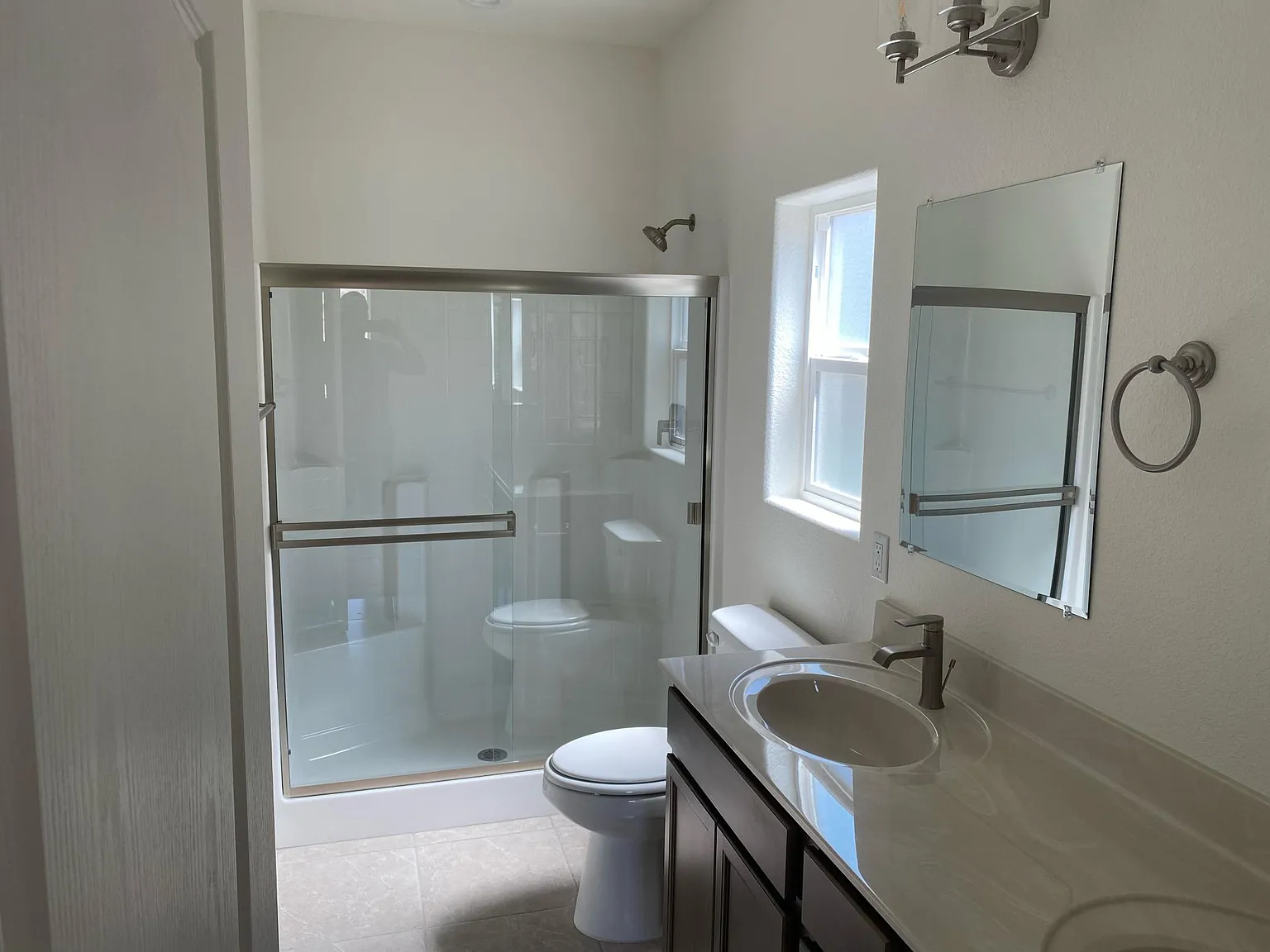 2 bed, 1118 sqft, $1,900 — Photo 3