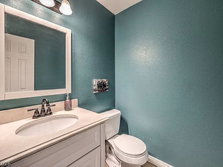 1918 Pintura Cir — Photo 25