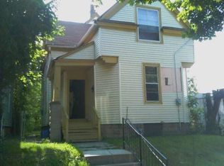 1933 N 30th St, Milwaukee, WI 53208