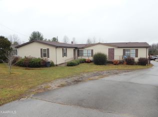 9400 Sparta Hwy, Crossville, TN 38572
