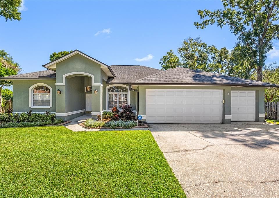 1st image of 1648 WOODRIDGE COURT