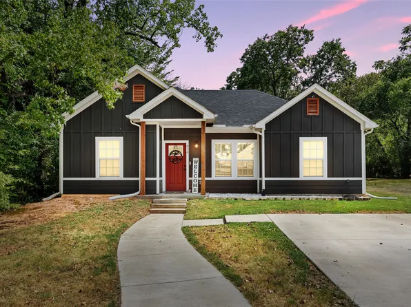 916 W Elm St, Denison, TX 75020