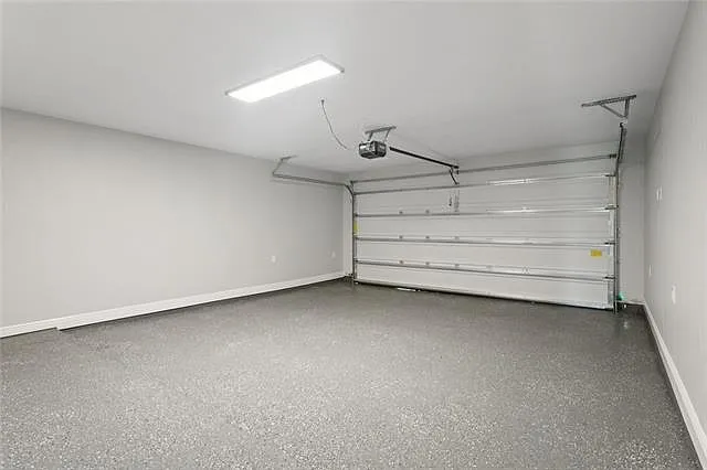 109 Meredith Dr — Photo 17