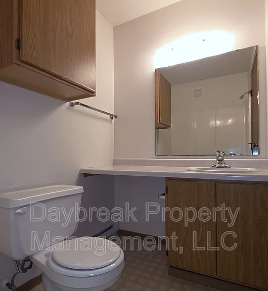 1305 34th Street Cir S #101 — Photo 8