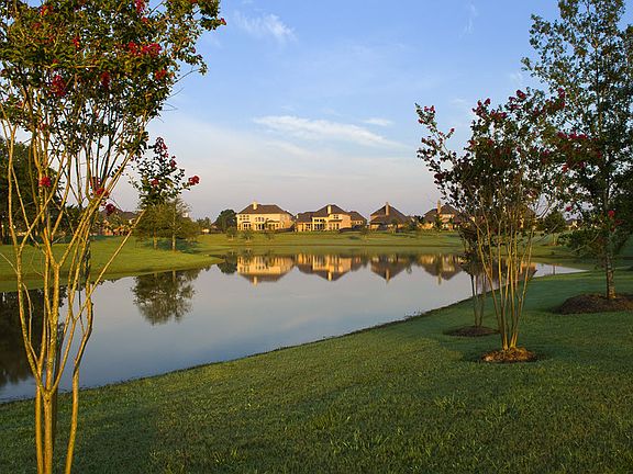 Bridgeland Amenities