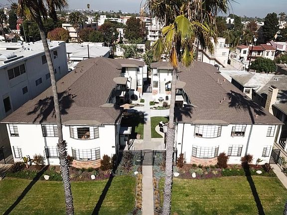5th image of 3617-3627 E Ocean Blvd #1X1-2699