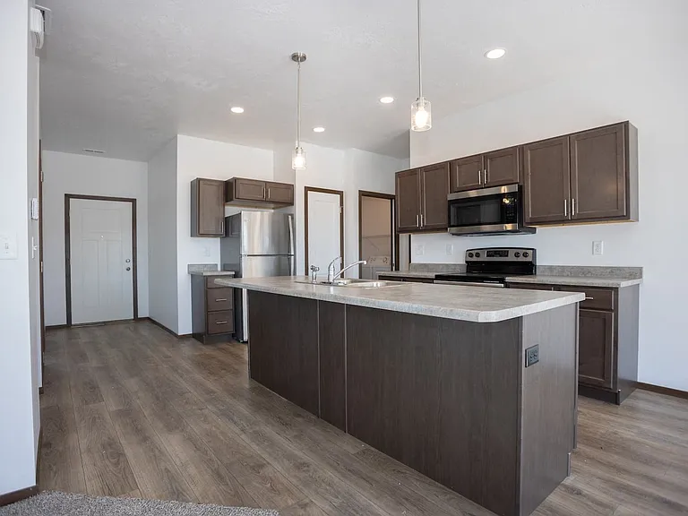 Willowbrook Village — Photo 22