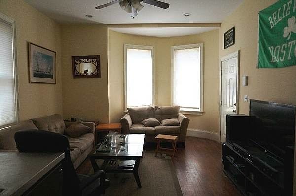 2nd image of 31 Saint Albans Rd