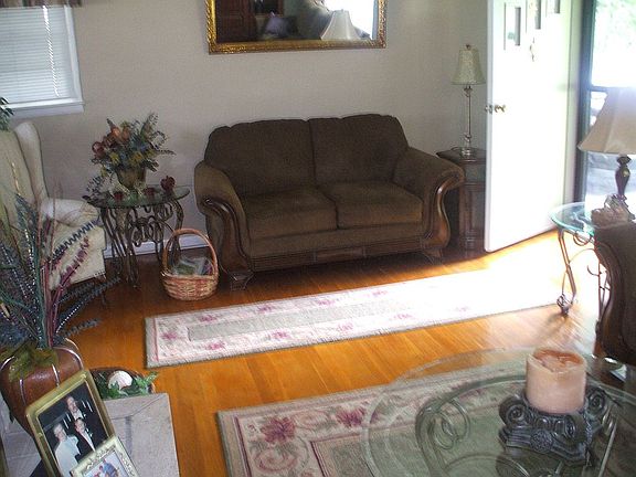 5th image of 2505 Tyrone Ct