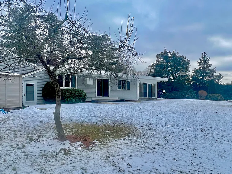 5 Endicott Rd — Photo 28