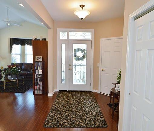 3rd image of 227 Enclave Blvd