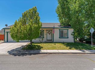 17742 Fossil Ct, Reno, NV 89508