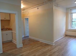 387 Main St #205, Rockland, ME 04841