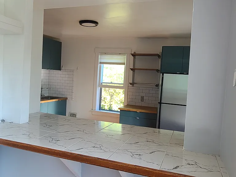 219 Virginia Ave #B — Photo 19