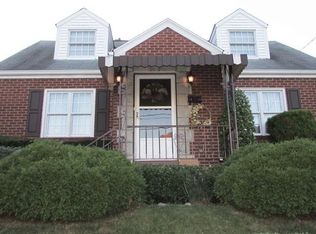 1803 Rebecca St, New Kensington, PA 15068